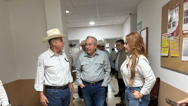 El Gobernador de Sinaloa Rubén Rocha Moya se reúne con integrantes de la Unión Ganadera Regional de Sinaloa.