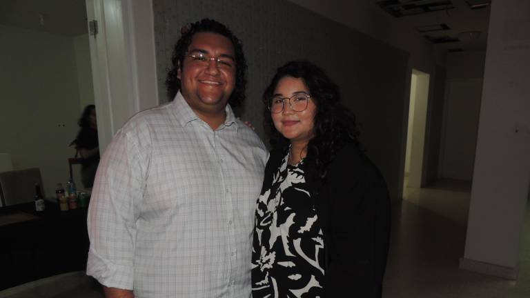 Humberto Rivera y Ayleen Silman.