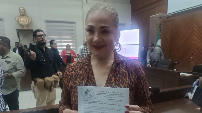 Las regidoras Mylai Quintero y Maribel Chollet, señalaron que pedirán una investigación y rendición de cuentas sobre los permisos que se otorgaron para la obra.