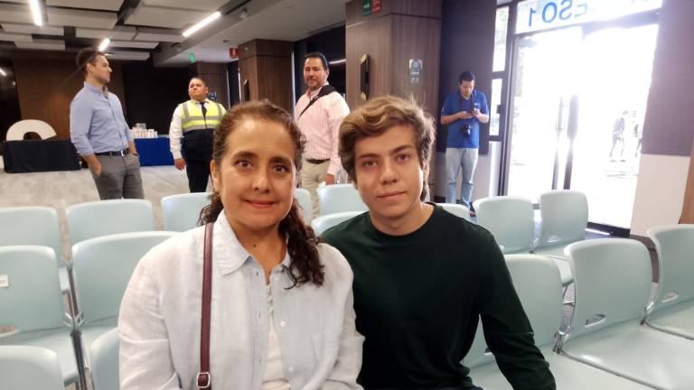 Aracely Cano y Paulo Contreras.