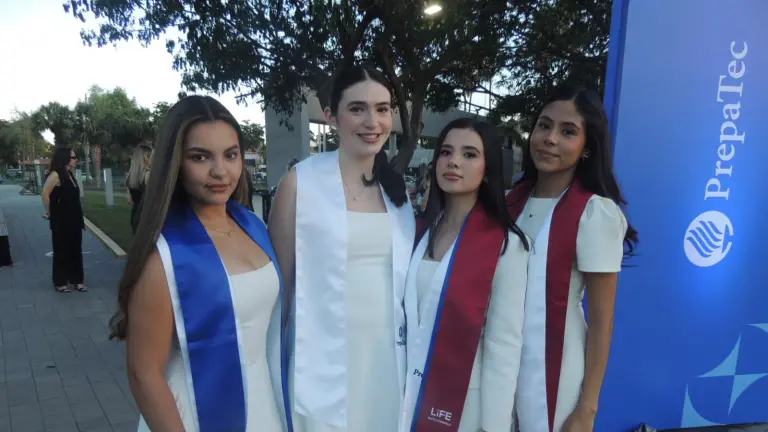 En solemne ceremonia, egresa la Generación Mayo 2026 de la Prepa Tec