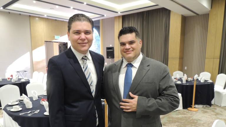 Rinde protesta el nuevo consejo directivo del Colegio de Abogados Eustaquio Buelna