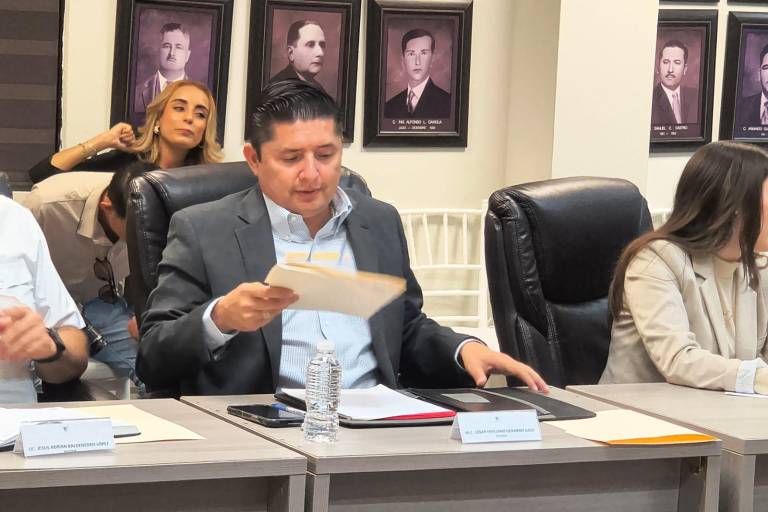 En Ahome, regidor exhorta a policías y tránsitos a tratar bien a ciudadanos en temporada decembrina