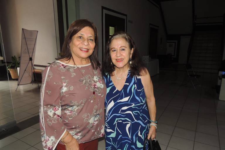 Invita Paulina Salazar a recuperar tu esencia, a través de su libro ‘Volver a uno mismo’