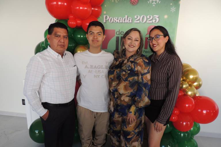 Celebran periodistas de la Asociación 7 de Junio su tradicional posada