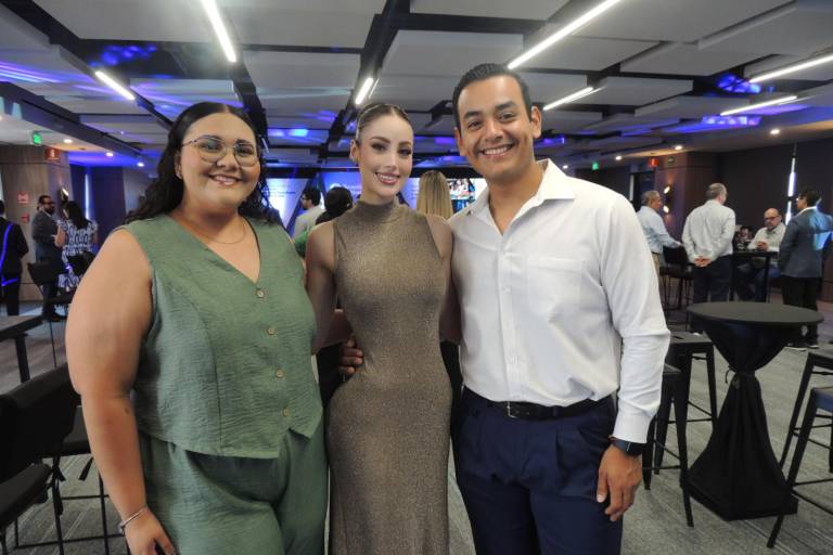 Amplía Tec de Monterrey su oferta educativa en Sinaloa