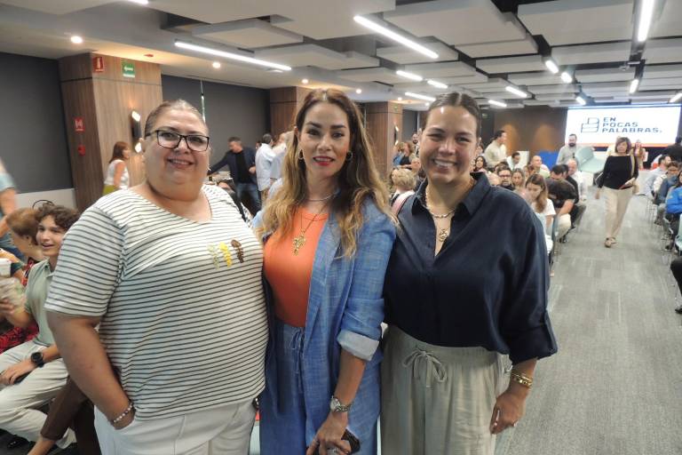 Destacan en libro la importancia del bienestar emocional