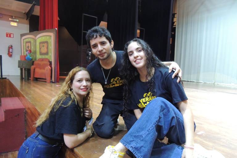 Con una obra de teatro, culminan niños y niñas su curso de vereano en el MIA
