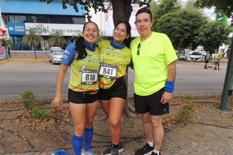 Participan en la séptima edición de la carrera ‘Corro por sus sueños’