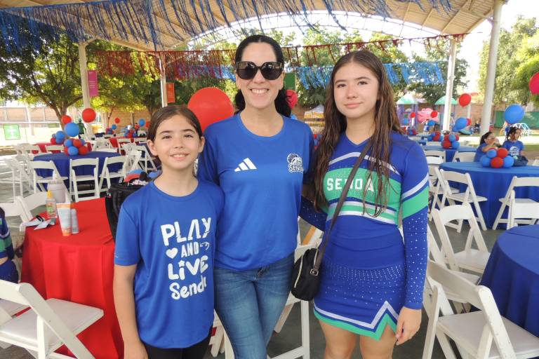 Disfrutan en el Instituto Senda de su tradicional evento ‘Rojos y Azules’
