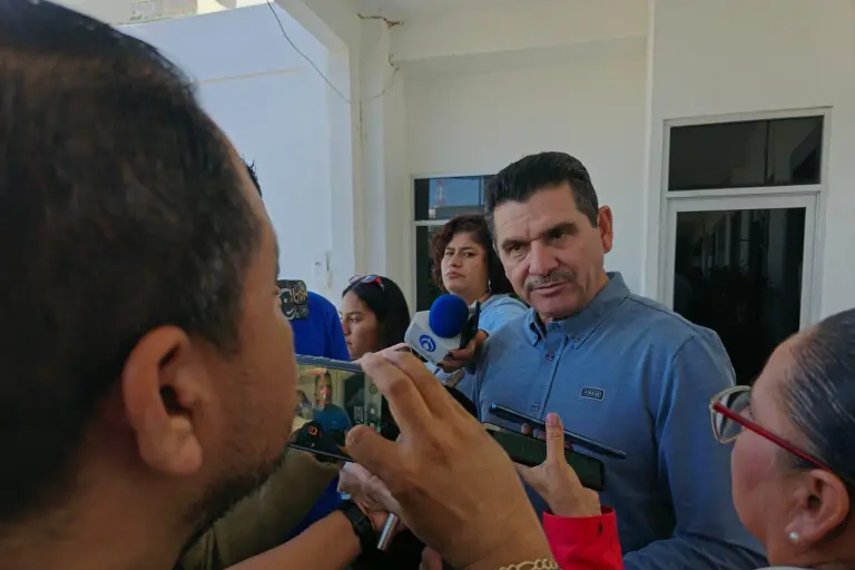 Armando Camacho Aguilar sostuvo reunión con Estrella Palacios, Alcaldesa de Mazatlán.