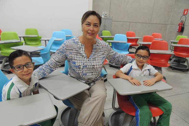 Entrega el Instituto Senda excelencias académicas