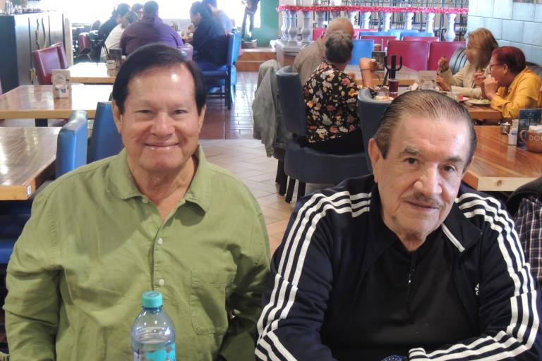 Disfruta grupo prevoriano de su tradicional reunión mensual