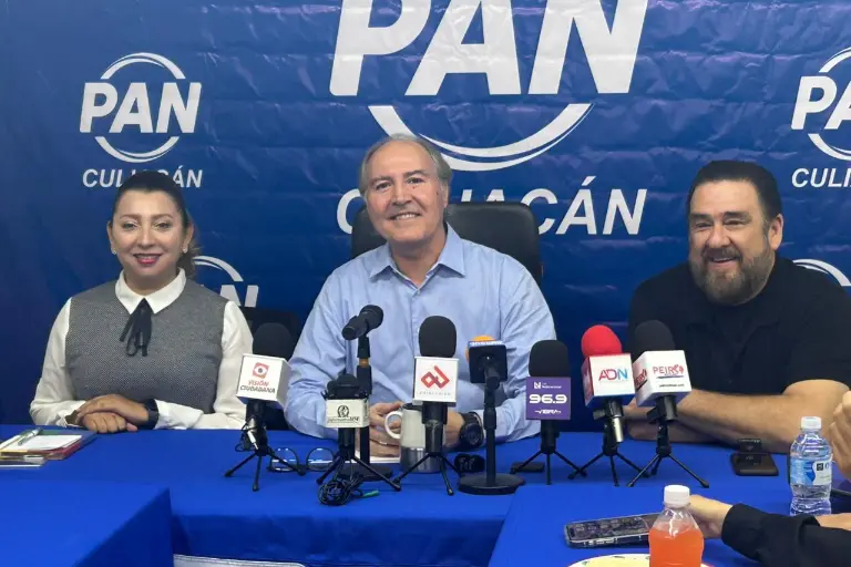 Conferencia de prensa de la dirigencia del PAN en Culiacán.