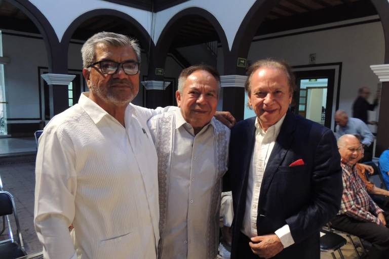 Invita Paulina Salazar a recuperar tu esencia, a través de su libro ‘Volver a uno mismo’