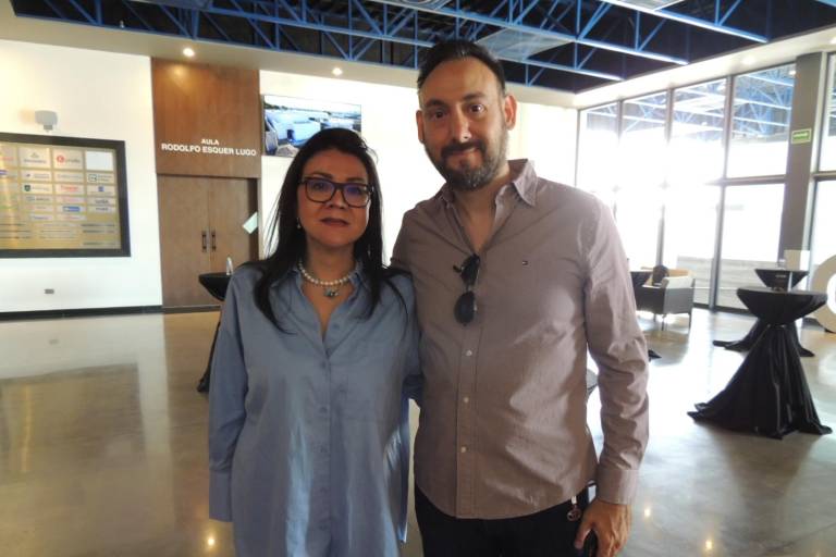 Despierta mentes Celeste Hernández con la charla ‘¿Te estás saboteando?’
