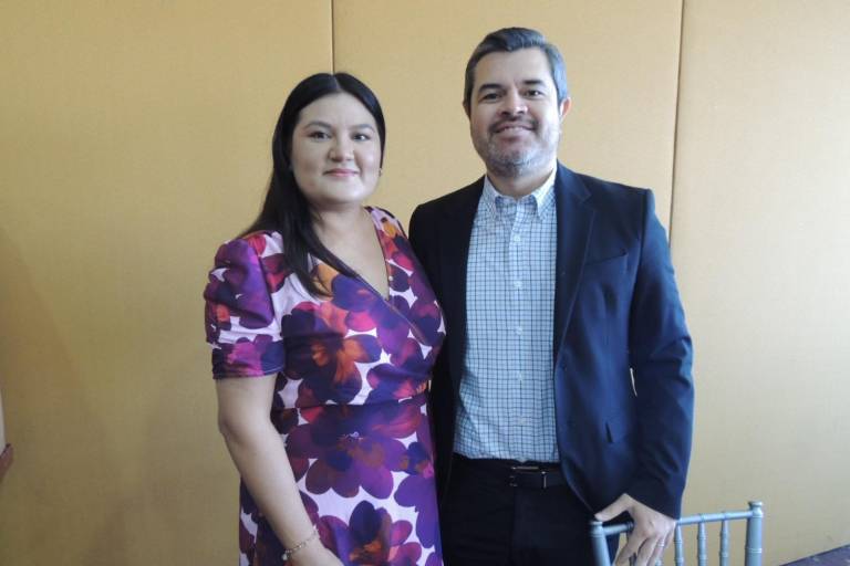 Reconocen periodistas las trayectorias de Angelina Zamudio y Benigno Aispuro