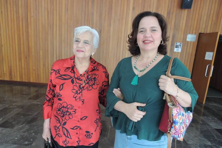 Disfrutan con la OSSLA homenaje a la música de latinoamérica