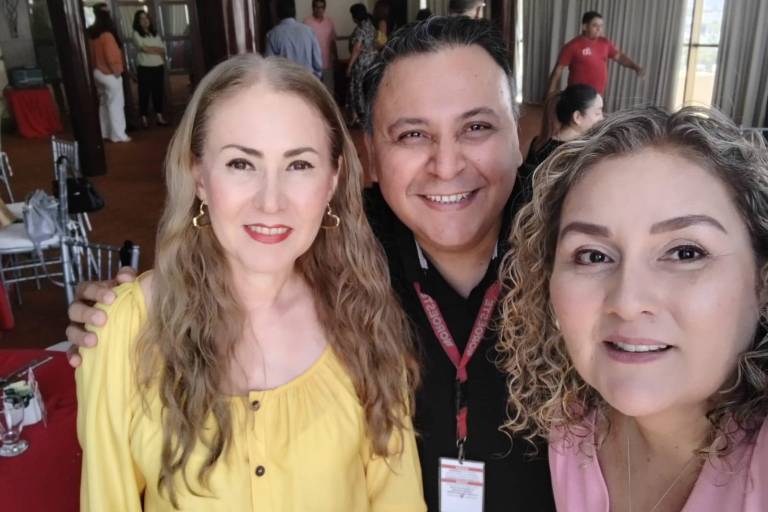 Honran la trayectoria laboral de Laura Sánchez, tras 29 años de trabajo en Grupo Noroeste