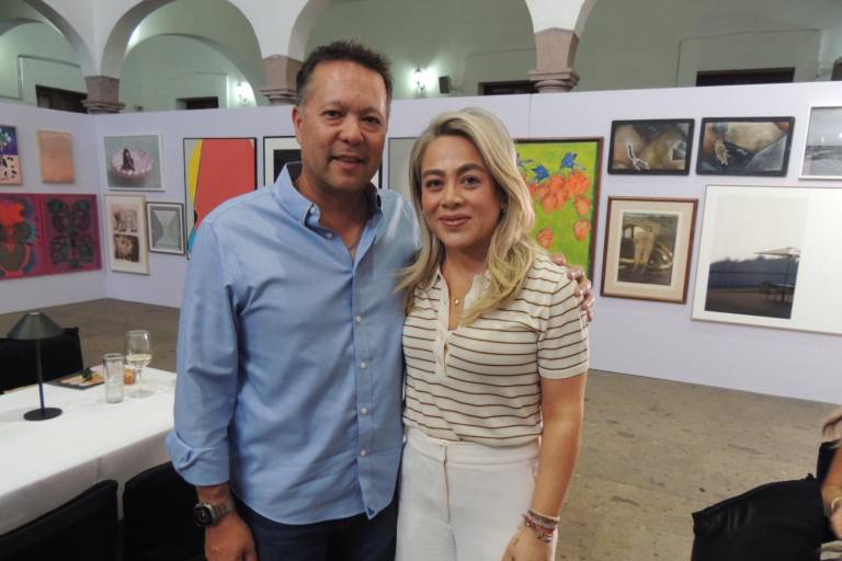 Participan coleccionistas en la edición 35 de la Subastarte Masin 2026