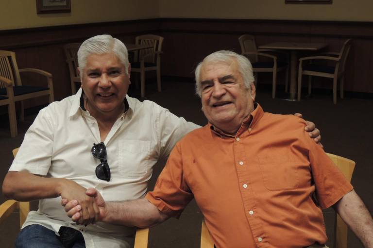 Ex alumnos de la Prevocacional se reúnen para fortalecer lazos de amistad