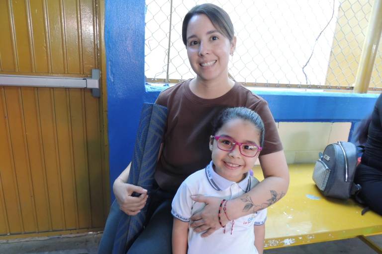 Con un taller de matrogimnasia fortalecen papás su relación con sus hijos