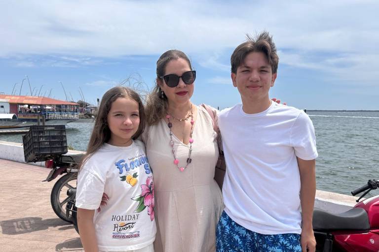 Disfrutan de un rico fin de semana en Altata