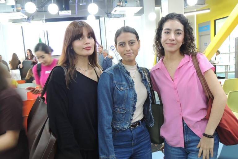 Señala Adrián Espinoza que la Inteligencia Artificial viene a sumar, no a reemplazar