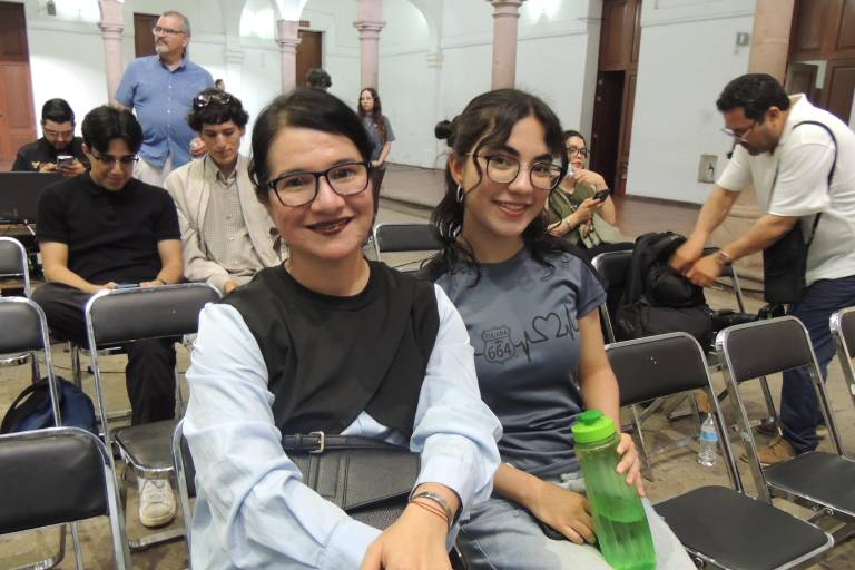 Participan en el primer Seminario de Economía Cultural y Creativa