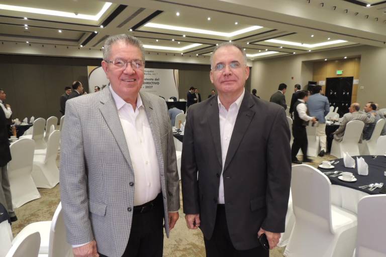 Rinde protesta el nuevo consejo directivo del Colegio de Abogados Eustaquio Buelna