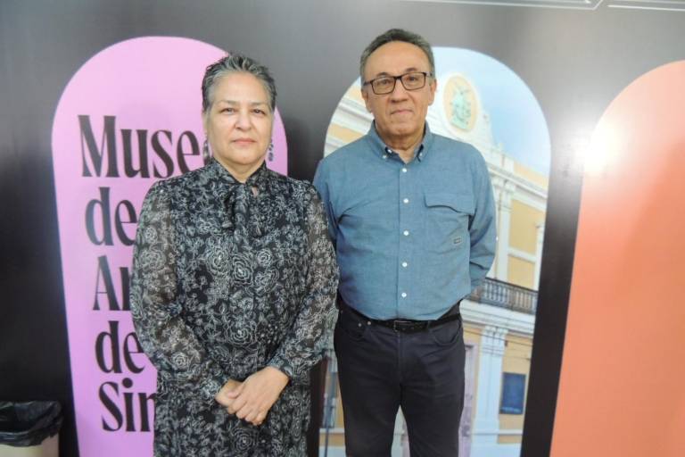 Participan coleccionistas en la edición 35 de la Subastarte Masin 2026