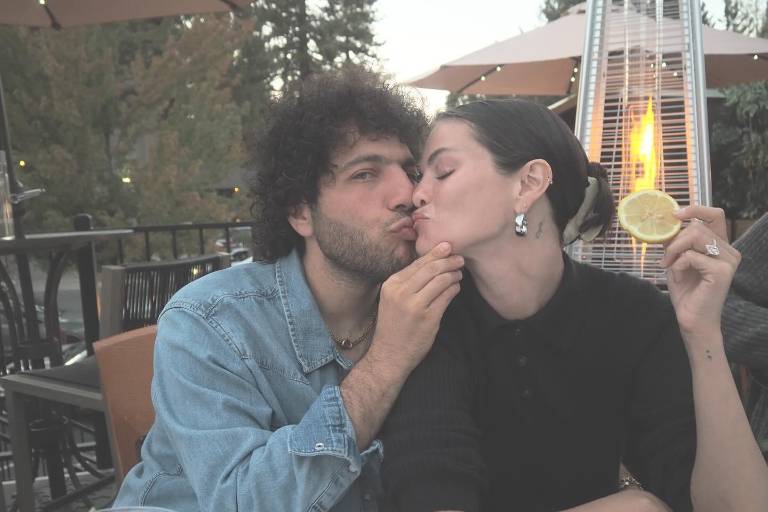 Selena Gomez y Benny Blanco se casan en California