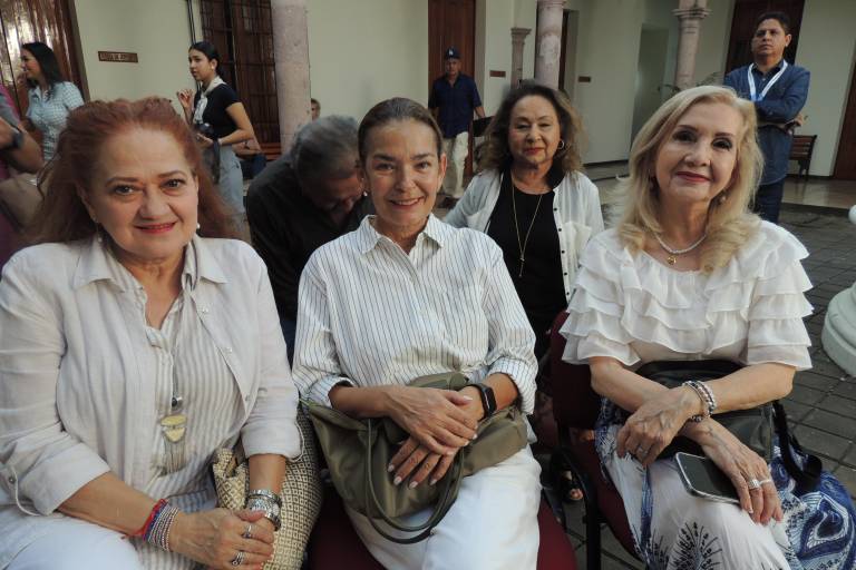 Premian a Rosy Paláu y Ariosto Uriel Hernández por su creatividad en cuento y poesía