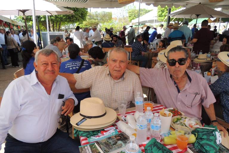 Celebran agricultores su día y piden por un buen temporal este 2026