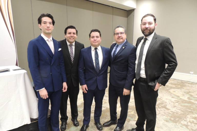 Rinde protesta el nuevo consejo directivo del Colegio de Abogados Eustaquio Buelna