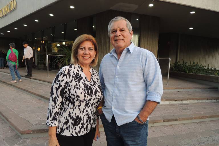 Ríen sin parar en el show de ‘Virulo’ en el Pablo de Villavicencio