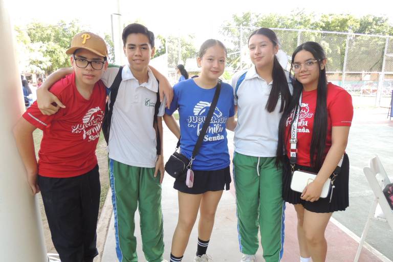 Disfrutan en el Instituto Senda de su tradicional evento ‘Rojos y Azules’