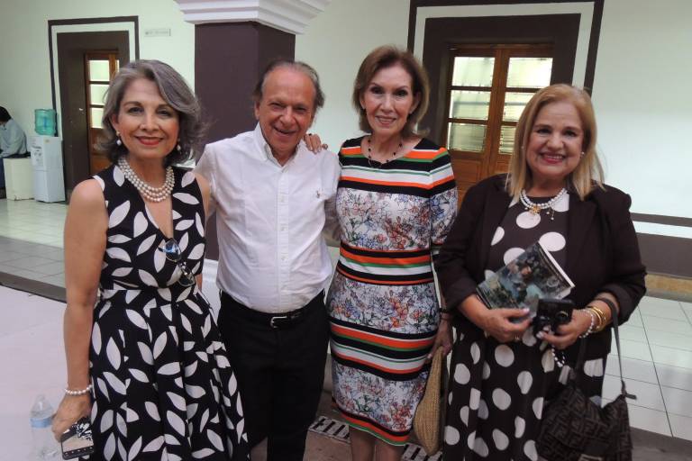 Muestra David Rubio sus orígenes en la presentación de su nuevo libro
