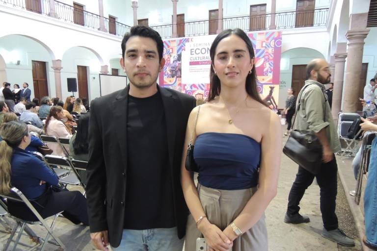 Participan en el primer Seminario de Economía Cultural y Creativa