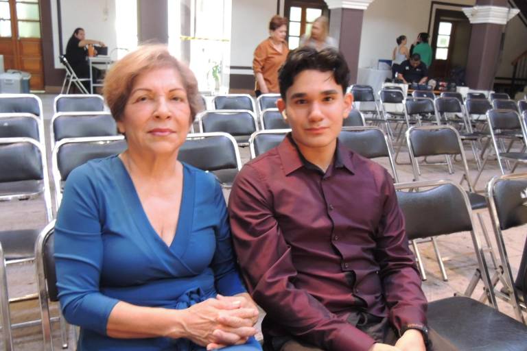 Invita Paulina Salazar a recuperar tu esencia, a través de su libro ‘Volver a uno mismo’