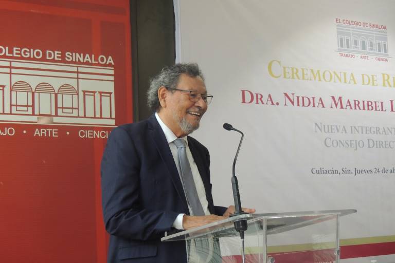 Celebran ingreso de Nidia Maribel León, al Colegio de Sinaloa