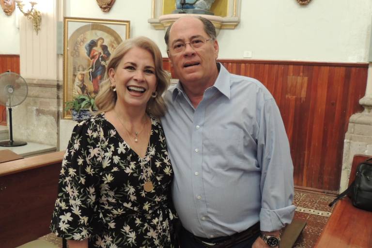 Con una misa, agradece Manuel Clouthier, festejar sus 65 años