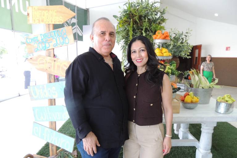 Comparte los logros y retos del campo en su primer Informe de Labores