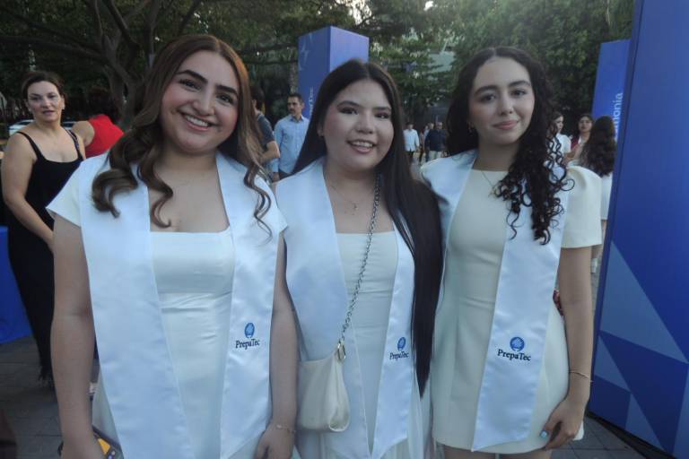 En solemne ceremonia, egresa la Generación Mayo 2026 de la Prepa Tec