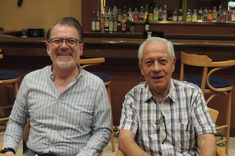 Ex alumnos de la Prevocacional se reúnen para fortalecer lazos de amistad