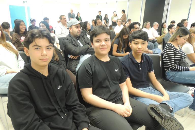 Conocen el modelo académico de la preparatoria del Tecmilenio con un Open House