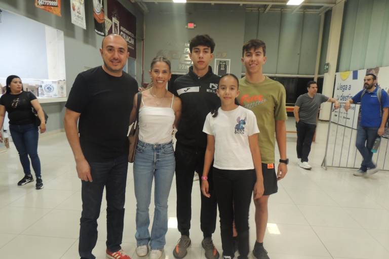 Celebran el triunfo de Caballeros de Culiacán vs Rayos de Hermosillo