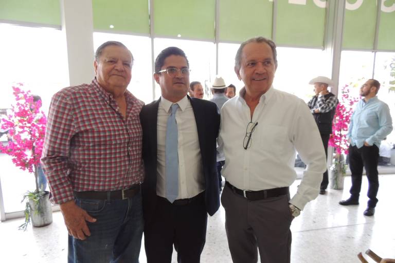 Comparte los logros y retos del campo en su primer Informe de Labores