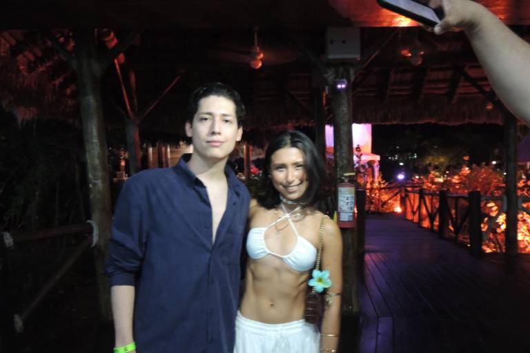 Gozan a ritmo del ‘Praia Tropical Fest’ en La Marina Isla Cortés