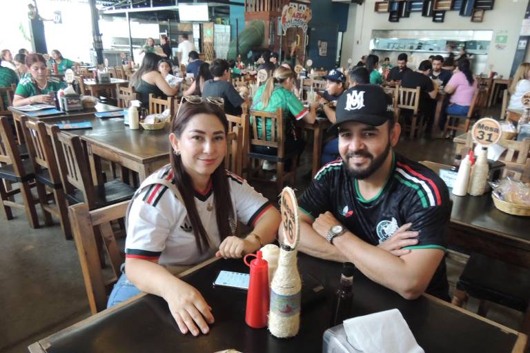 México logra el ¿Y si, sí? y los sinaloenses salen a festejar el cuarto triunfo de la selección